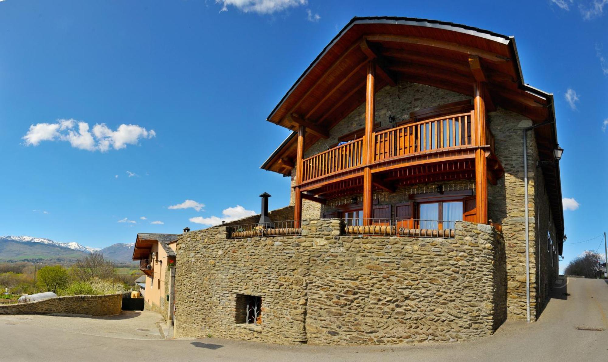 Hostal Cal Pascual Les Pereres Exterior foto